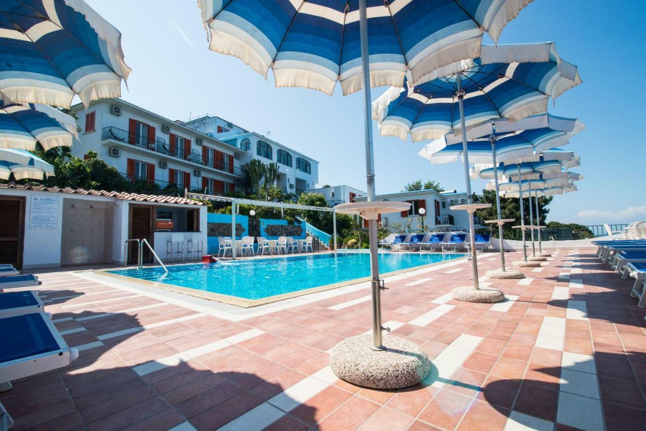 Hotel Bagnitiello Казамиччола-Терме Экстерьер фото