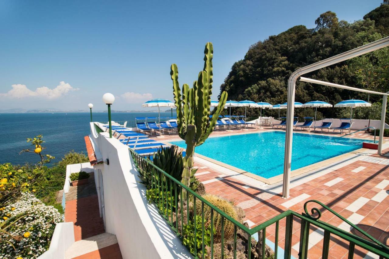 Hotel Bagnitiello Казамиччола-Терме Экстерьер фото